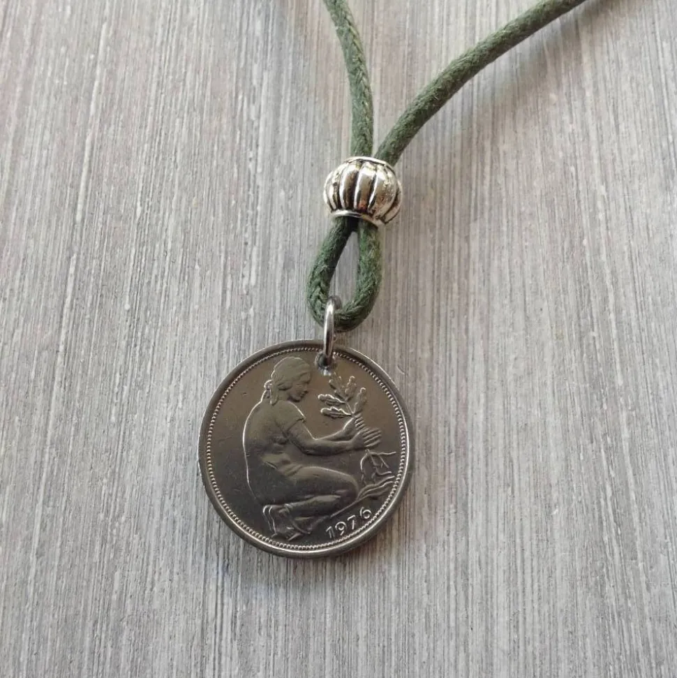 Vintage Kette mit 50 Pfennig Münze von 1976 – Einzigartiges Geschenk zum 50. Geburtstag