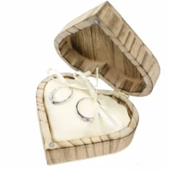 Vintage RINGBOX aus HOLZ Herz Ringkissen mit GRAVUR Rustikale Hochzeit Ringschachtel für Eheringe Ringkästchen Ringschatulle Personalisiert