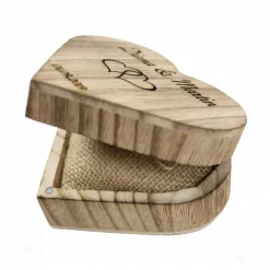 Vintage RINGBOX aus HOLZ Herz Ringkissen mit GRAVUR Rustikale Hochzeit Ringschachtel für Eheringe Ringkästchen Ringschatulle Personalisiert