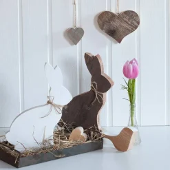 Vogel aus Altholz | Vogel aus Altholz mit weißem Rücken stehend und hängend