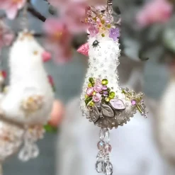 Vogel Ornament creme bunt beidseitig bestickt Unikat Osterdeko handmade shabby chic Wohneko