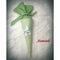 Vorschultüte - Vorschulkind 2021 - grün mit Papprohling und Inlettkissen