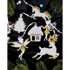 Weiß Handgemachte Weihnachtsbaumdeko Resin – Rentier, Fee, Tanne, Märchenhaus, Pferd – Epoxidharz Anhänger Weihnachten G