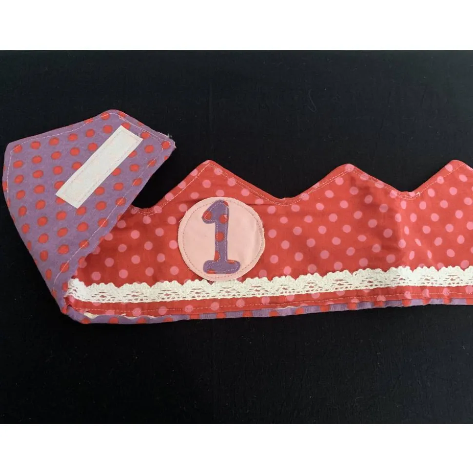 Weiche Geburtstagskrone für Mädchen mit auswechselbaren Zahlen, mit Klett verstellbare Weite Baumwolle