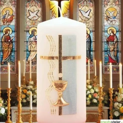 Weiße Konfirmationskerze mit Kelch und Kreuz – Gold verziert, personalisierbar