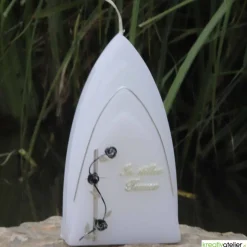 Weiße Trauerkerze In stiller Trauer mit Kreuz in antik silber, Formkerze, Gedenkkerze, Trauerkerze personalisierbar