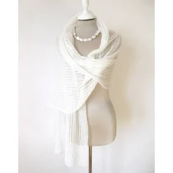 Weißer Brautschal aus Mohair, schlichte Hochzeitsstola gestrickt, festlicher Umhang, sommerlicher Damenschal