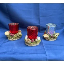 Weihnachtlich dekorierte Teelichtgläser - Weihnachtsdeko