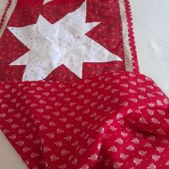 Weihnachtlicher Tischläufer