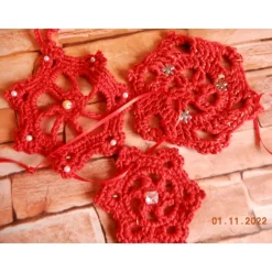 Weihnachts Deko Set,11 handgehäkelte kleine Anhänger in Deckchenform ,Fensterschmuck,Christbaumschmuck,