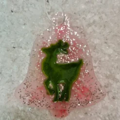 Weihnachtsbaumanhänger Glockenoptik mit Rentier.