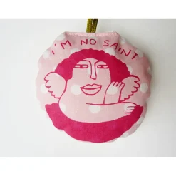 Weihnachtsbaumschmuck, Nadelkissen, I'm no saint, handgenäht und handbedruckt