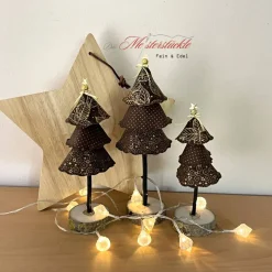 Weihnachtsbäumchen mit Holzsockel braun gold – Handgemachte Weihnachtsdeko in 3 Größen