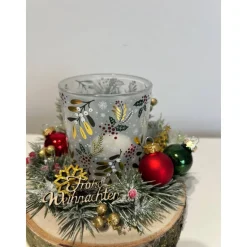 Weihnachtsdeko auf Baumscheibe mit Hirsch Teelichtglas