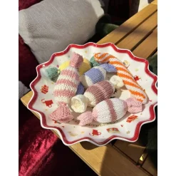 Weihnachtsdeko Bonbon gestrickt Christbaumschmuck Anhänger Geschenkanhänger aus Baumwolle rosa blau gelb grau