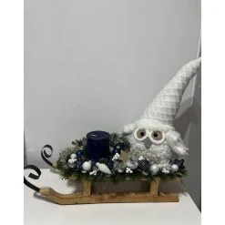 Weihnachtsdeko mit Schlitten, Engel, Mädchen, Kerze und Ledlichtern Weihnachtsschlitten