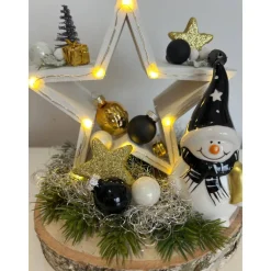 Weihnachtsdeko mit Stern und Led