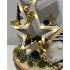 Weihnachtsdeko mit Sternen Weihnachtsgesteck schwarz gold