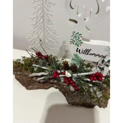 Weihnachtsdeko Weihnachtsgesteck mit einem Hirsch Landschaft