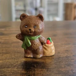 Weihnachtsdekoration aus Keramik - Teddybär -