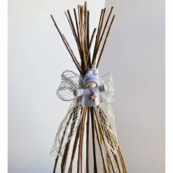 Weihnachtsgesteck im Weidenkorb silber