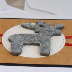 Weihnachtskarten mit grauem Rentier