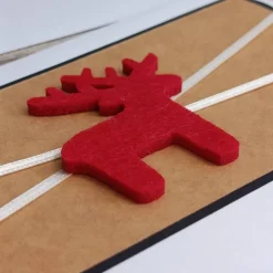 Weihnachtskarten mit rotem Rentier