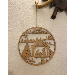 Weihnachtskranz aus Buchen-Sperrholz mit Krippenspiel, 25×25 cm, Wand- und Fensterdeko für Weihnachten