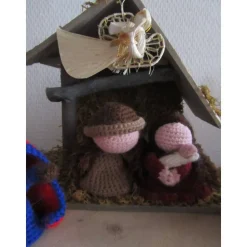 Weihnachtskrippe - Krippe handgefertigt - mit LED-Beleuchtung