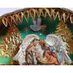 Weihnachtskrippe, handgemachte Weihnachtsdeko Heilige Familie, Weihnachtskunst in einer Spanschachtel