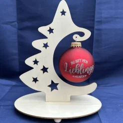 Weihnachtskugel „Lieblingsmensch“ mit Holzständer – liebevolle Geschenkidee & Dekoration