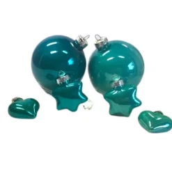 Weihnachtskugel mit Namen aus Glas in verschiedenen Farben und Formen Christbaumkugel