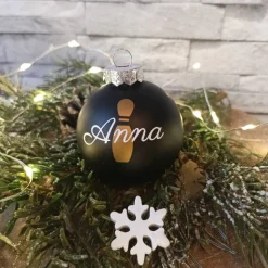Weihnachtskugel personalisiert – Individuelle Christbaumkugeln aus Glas mit Namen