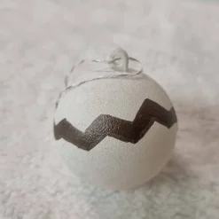 Weihnachtskugeln aus Acryl in Weiß, handbemalt, 5 Stück