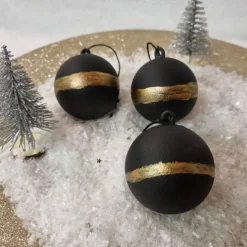 Weihnachtskugeln aus Acryl in Schwarz und Kupfer, handbemalt, verschiedene Ausführungen