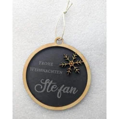 Weihnachtskugeln aus Holz und Acryl - Individuelle Namen Dekoration für deinen Weihnachtsbaum