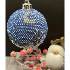 Weihnachtskugeln/Weihnachtsbaumschmuck /Christbaumschmuck gehäkelt mit Baumwollgarn und kleinen Glasperlen