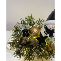 Weihnachtsschlitten mit einem Wichtel/Schneemann und Ledlichtern Weihnachtsdeko