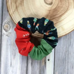 Weihnachtsscrunchie NUSSKNACKER für den Adventskalender oder Nikolaus | Haargummi, Haarband | RÄUBERKIND