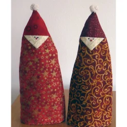 Weihnachtszeit Nikolaus als Deko und gleichzeitig Verpackung für Flaschen