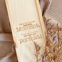 Weinbox mit Gravur | Weinkiste Geschenk individuell gestalten | Weinbox als Hochzeitsgeschenk | Weinpräsent Holzoptik