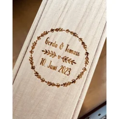 Weinkiste personalisiertes Geschenk Hochzeit