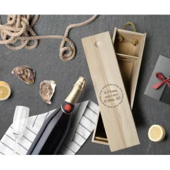 Weinkiste personalisiertes Geschenk Hochzeit