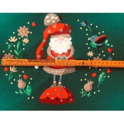 WICHTEL * WEIHNACHTEN * WEIHNACHTSWICHTEL * ganzes Panel 75 x 155 cm * French Terry * grün