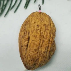 Wichtel in Walnussschale – Christbaumschmuck aus Polymer Clay