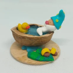 Wichtel in Walnusswanne