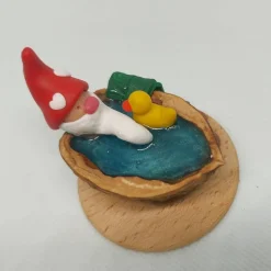 Wichtel in Walnusswanne