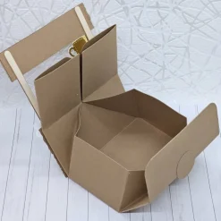 Wichtelbox Fußballfieber – Geschenkbox im Fußball-Design mit Wichtel-Figur