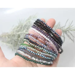 Wichtelgeschenk Mystery Box mit Glasperlen-Armband – kleines Geschenk für Adventskalender