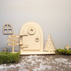 Wichteltür Set zum öffnen